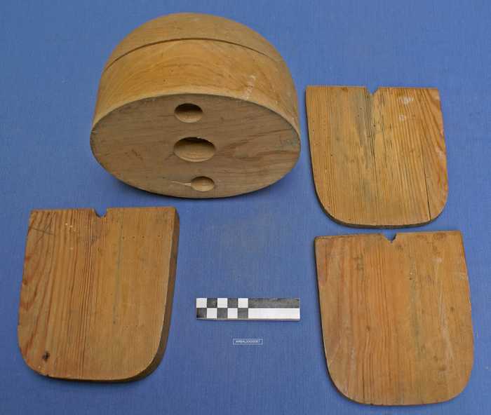 Hoedenvorm met drie schijven