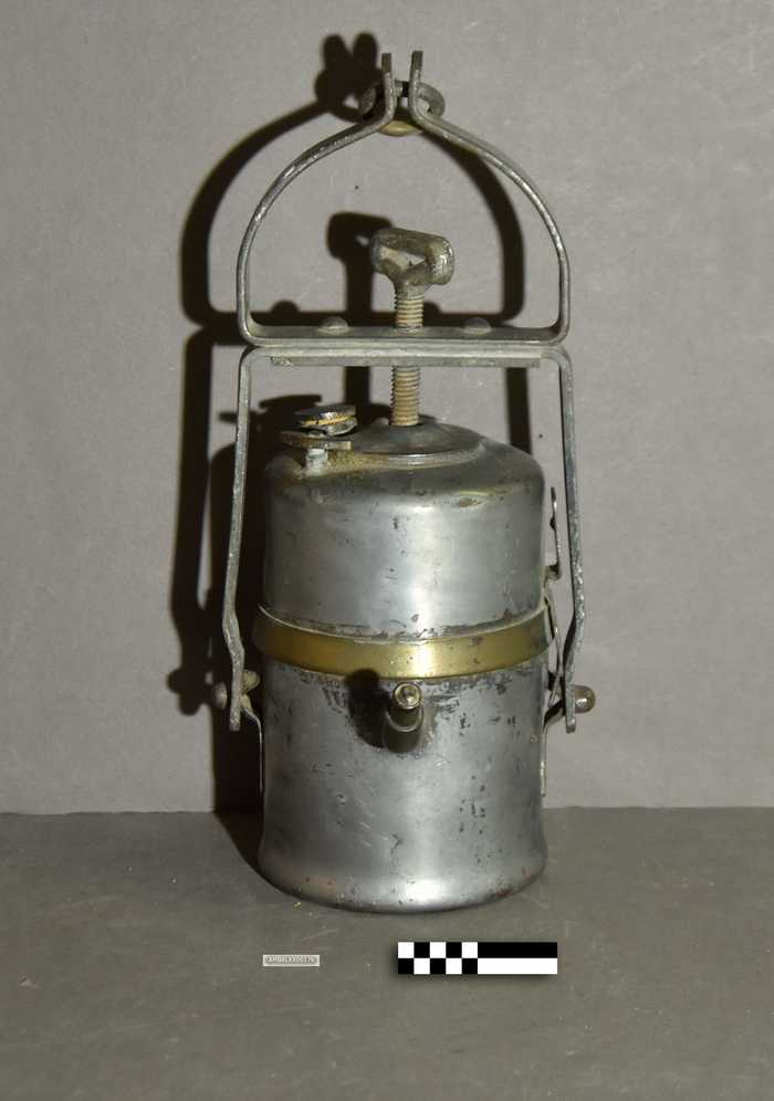 Draagbare mijnlamp - carbidlamp