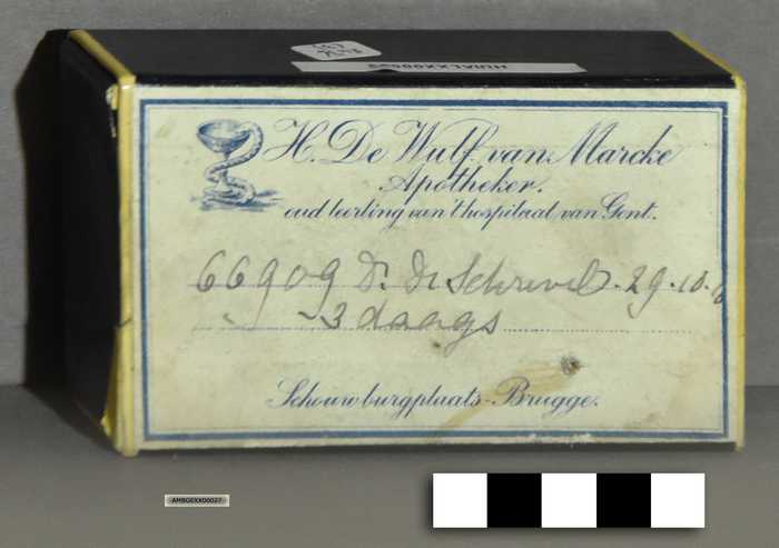 Kartonnen schuifdoosje voor pillen -  H. De Wulf van Marke - Brugge