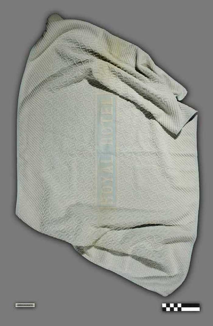 Handdoek 'Royal Hotel' - Heist