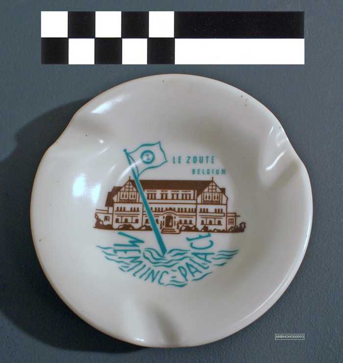 Asbak - Hotel Memlinc - Le Zoute