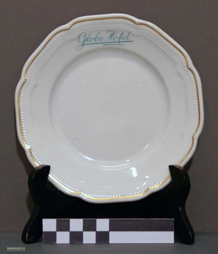 Bordje - Globe Hotel