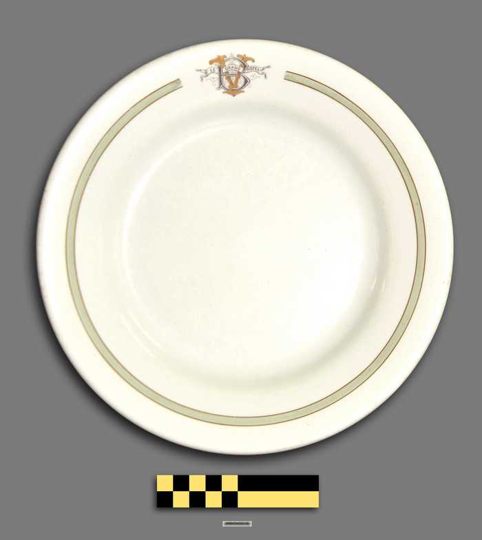 Eetbord - Le Grand Hotel