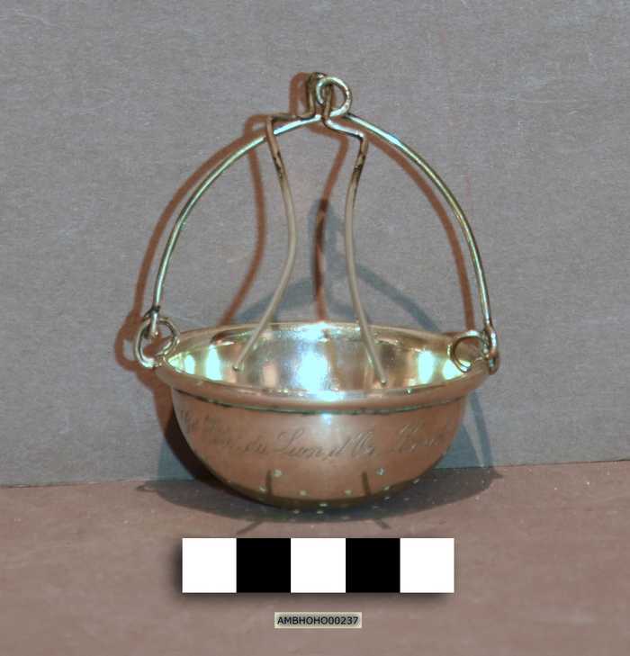 Verzilverd theezeefje - Grand Hôtel du Lion d'Or