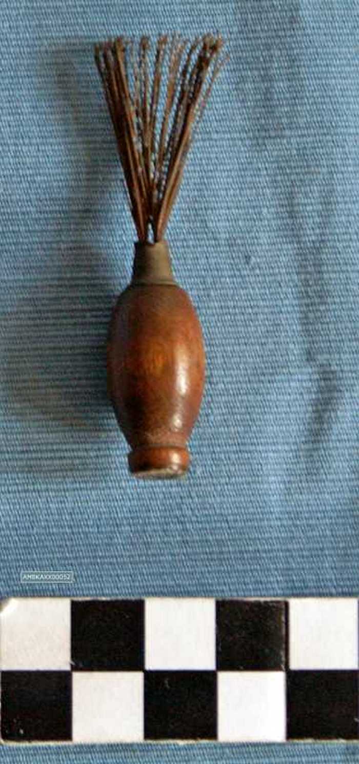 Onderhoudsborsteltje voor tondeuse