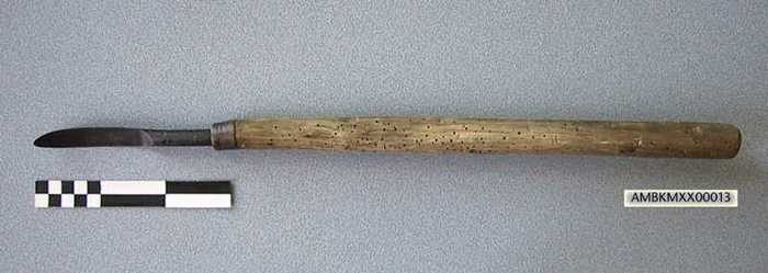 Zoolmes met houten steel