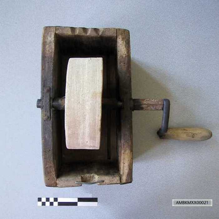 Slijpsteen voor klompenmakermateriaal