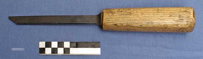 Beitel met houten handvat