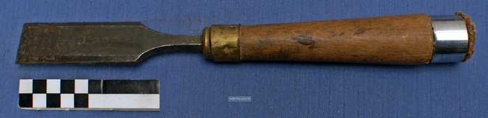 Houtbeitel met houten handvat