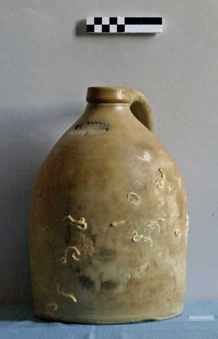 Kruik met oor -  'EL FARRAR -  ST. JOHNS CE I' Stoneware