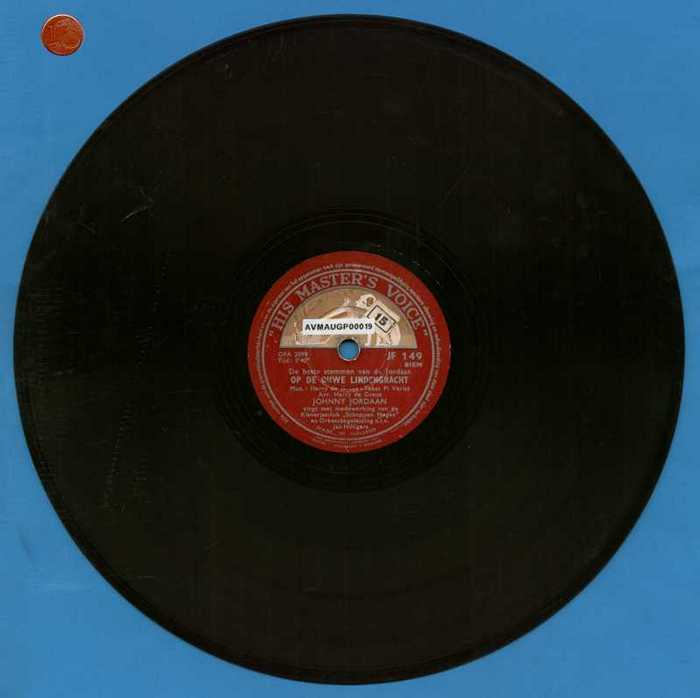 'Op de ouwe Lindengracht' door Johnny Jordaan