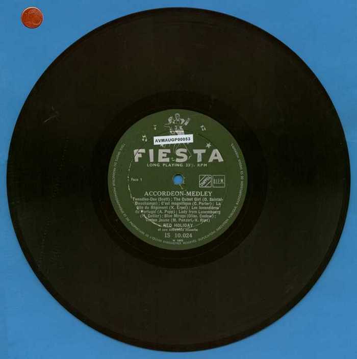 'Accordeon medley' door Red Holiday