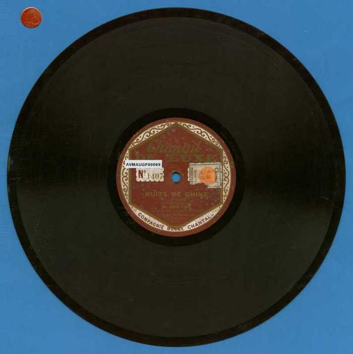 'Nuits de Chine' en 'L'étoile du marin' van Louis Lynel