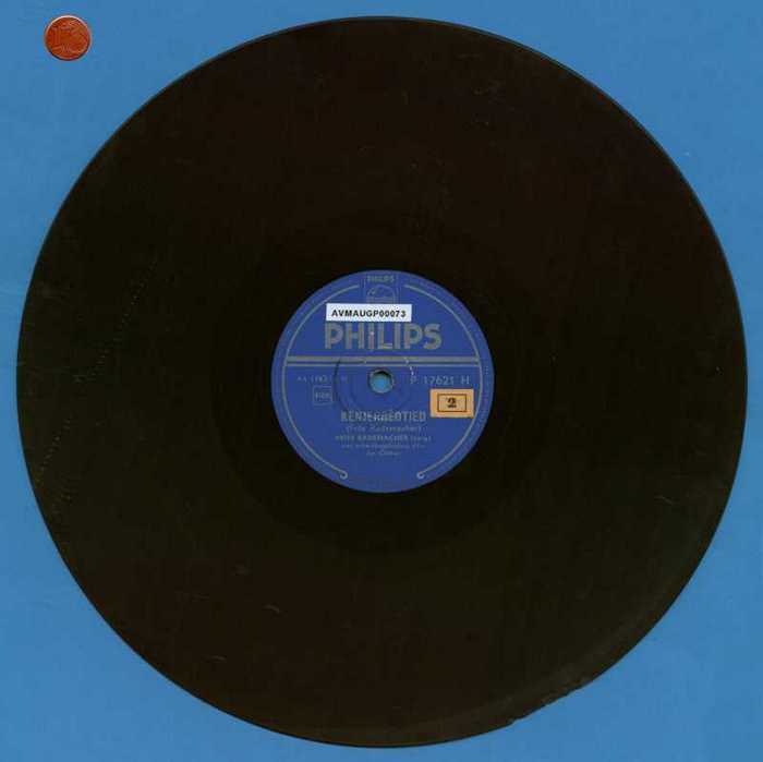 'Kénjerbédtied' en 'Amor' van Frits Rademacher