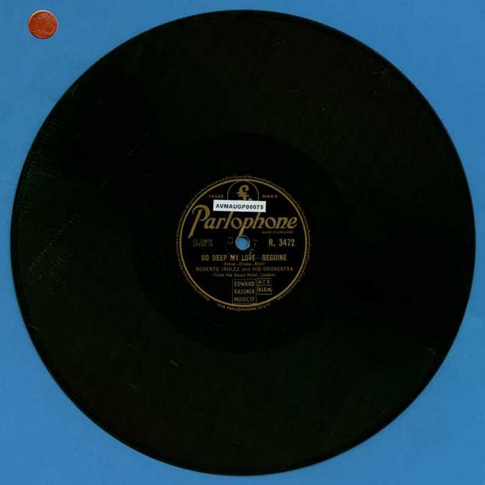 'So deep my love' en 'El Religario' door Roberto Inglez & his orchestra