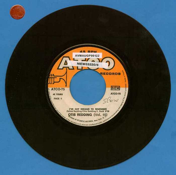 'I've got dreams to remember' en 'Nobody's fault but mine' van Otis Redding