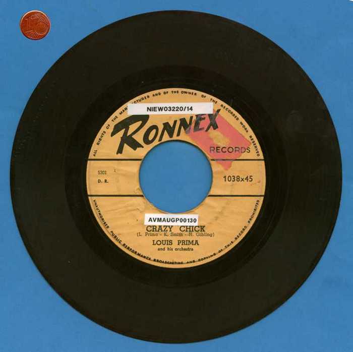 'Crazy Chick' en 'Non cha shame' van Louis Prima