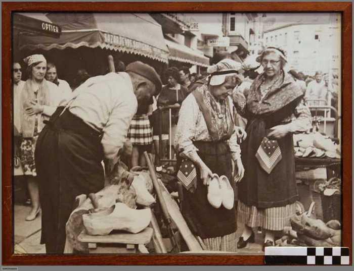 Folklorenmarkt te Heist.