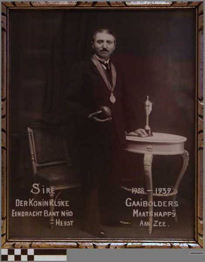 Sire Gaaibolders, Der Koninklijke Eendracht Bant Nijd Heyst.