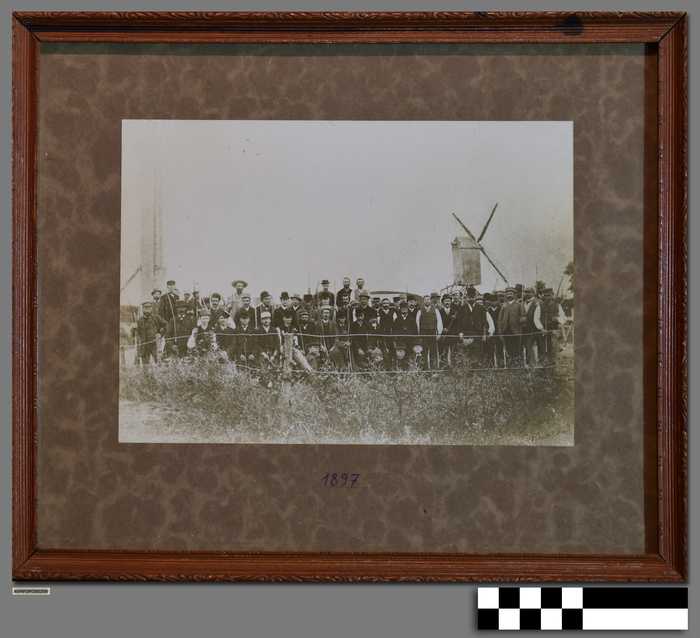 Groepsfoto van schuttersgilde