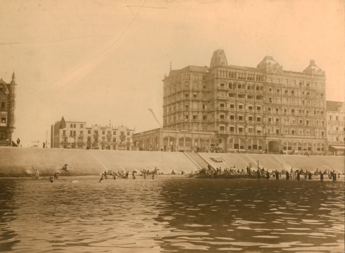 Grand Hotel