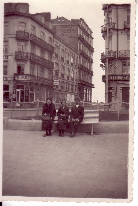 man met twee vrouwen