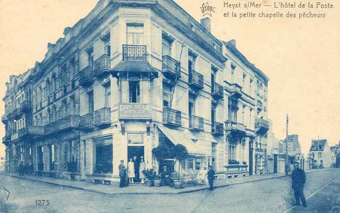 Heyst s/Mer - L'Hôtel de la Poste et la petite chapelle des pêcheurs