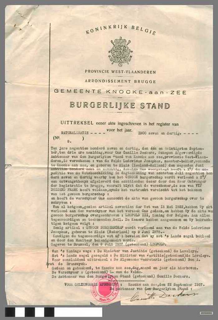 UITTREKSEL eener akte ingeschreven in het register van NATURALISATIE voor het jaar 1900 zeven en dertig - VAN DE VELDE Ludovicus