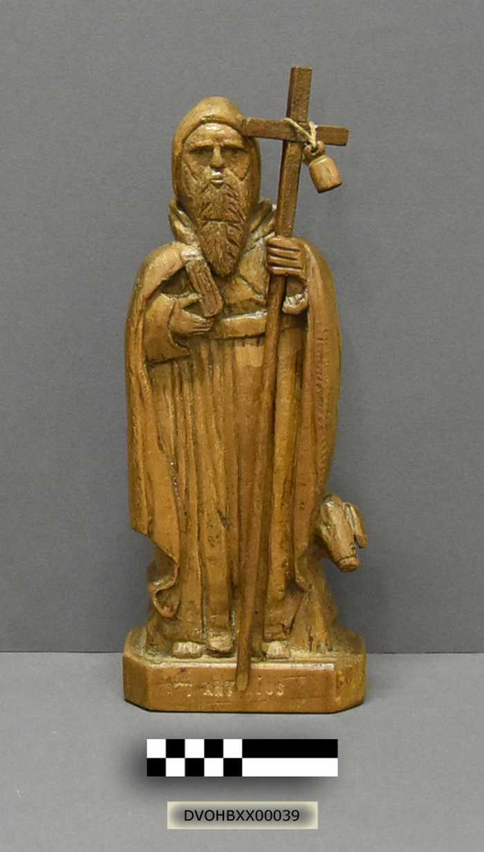 Houten beeldje van de H. Antonius