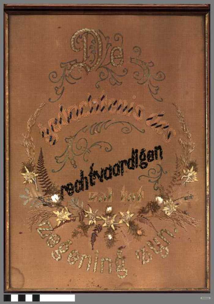 Kader met handwerk: 'De gedachtenis des rechtvaardigen zal tot zegening zijn'