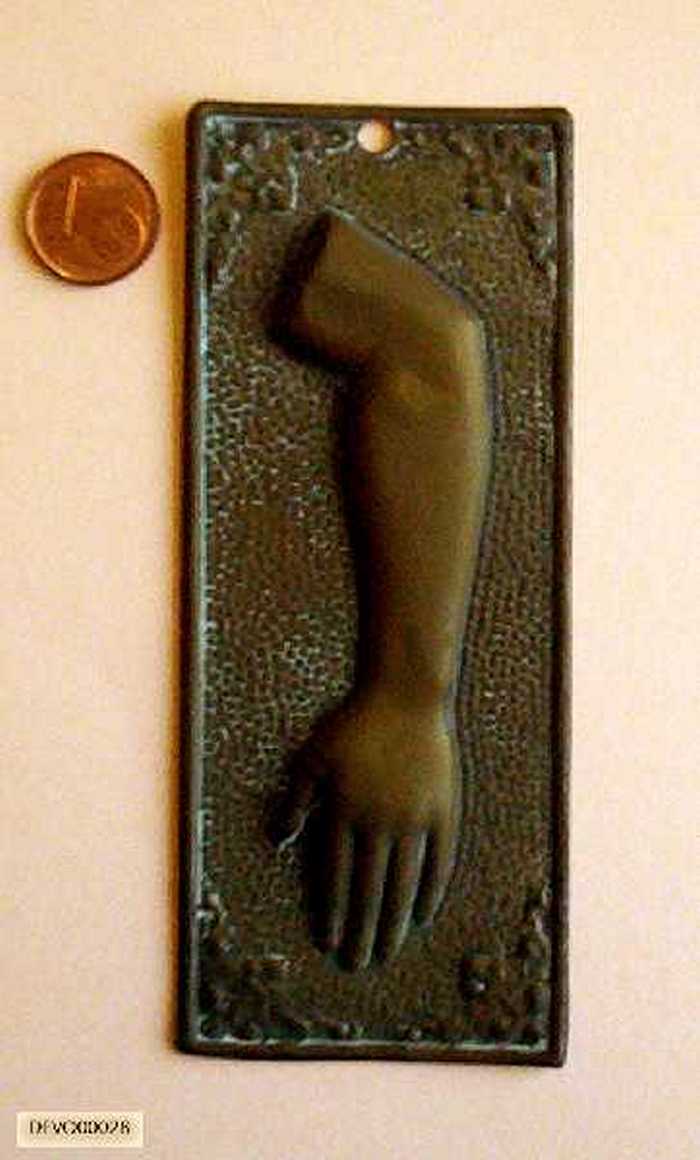 Ex-voto Arm
