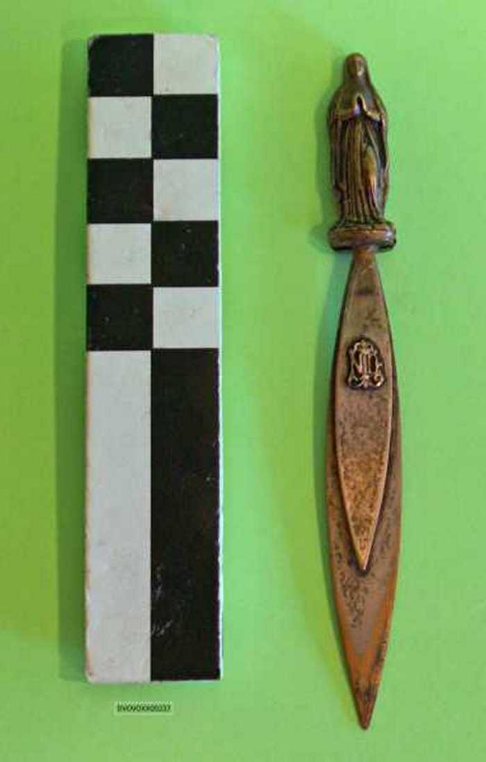 Papierklem met afbeelding van Maria.