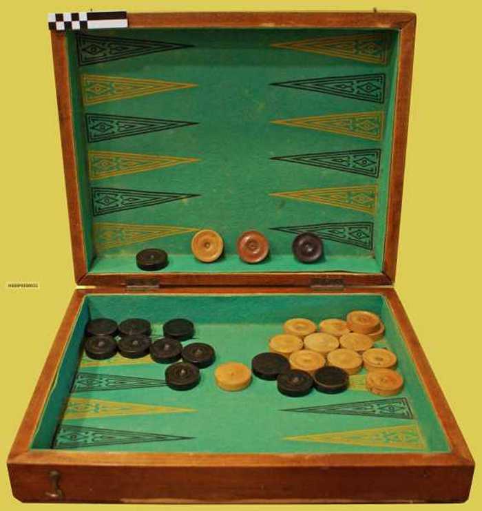 Triktrak spelkoffer.