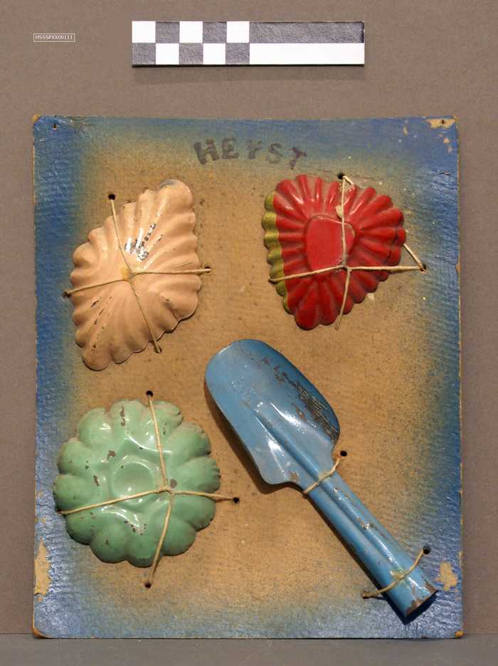 Strandspeelgoed - Vier speeltjes in originele verpakking Heyst