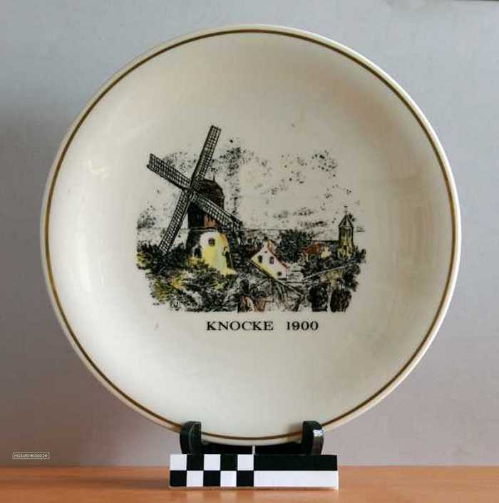 Sierbord Knocke 1900