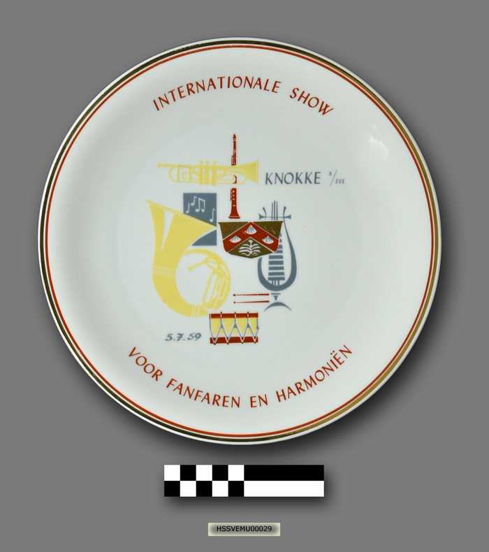 Sierbord: Internationale show voor fanfaren en Harmoni