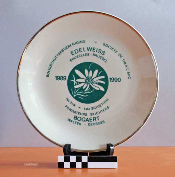 Sierbord Boogschuttervereniging Edelweiss, Brussel.