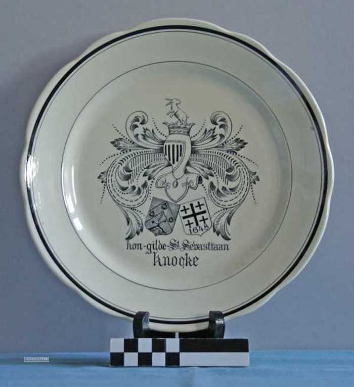 Sierbord Kon. Gilde St. Sebastiaan Knocke