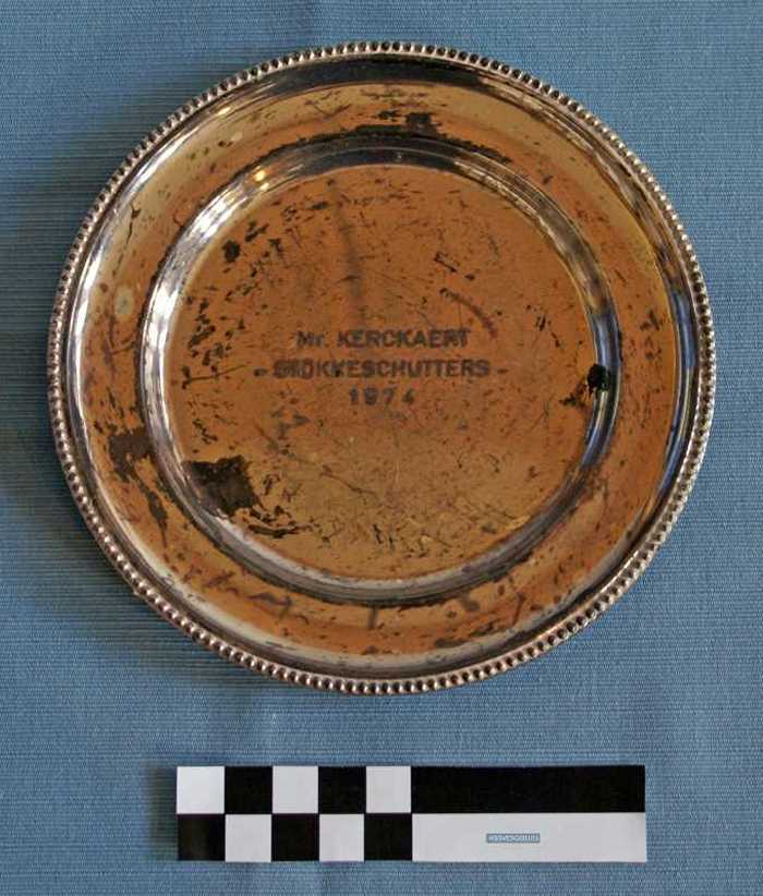 Zilveren bordje `Mr. KERCKAERT - STOKKESCHUTTERS