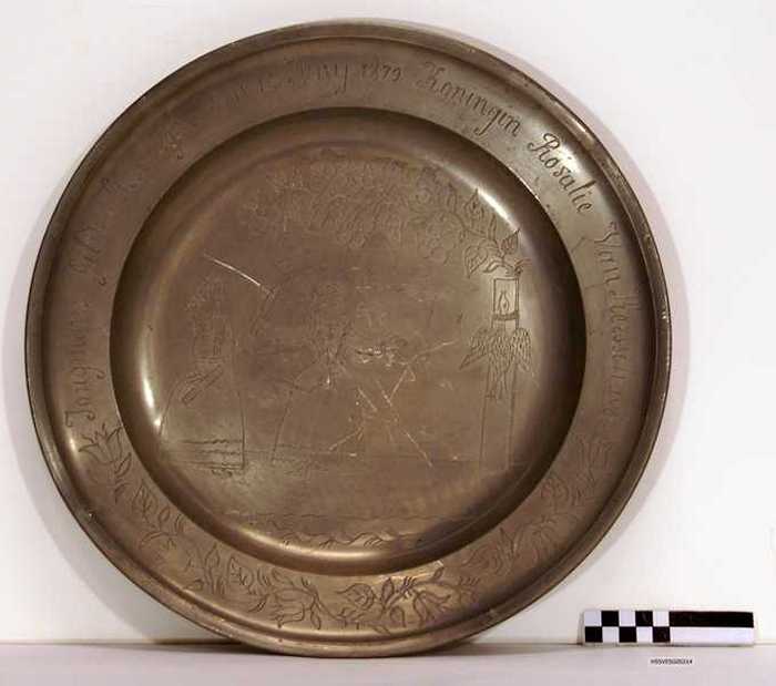 Tinnen sierbord: Jongmans Gilde - Lisseweghe den 16 juny 1879 - Koningin Rosalie Van Kersschaver