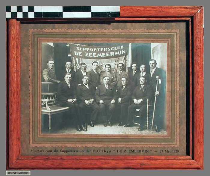 Stichters van de Supportersclub der F.C. Heyst `De Zeemeermin - 27 mei 1929.