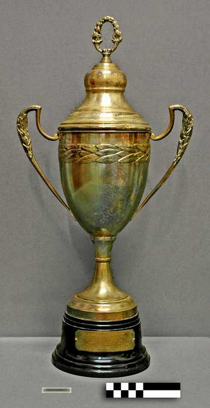 Trofee - Wisselbeker Zeehengelwedstrijd - De Oostkustvissers Heist