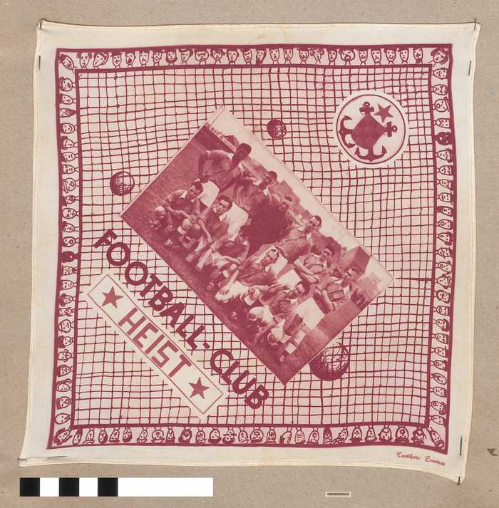 Zakdoek met drukwerk - Football-Club Heist