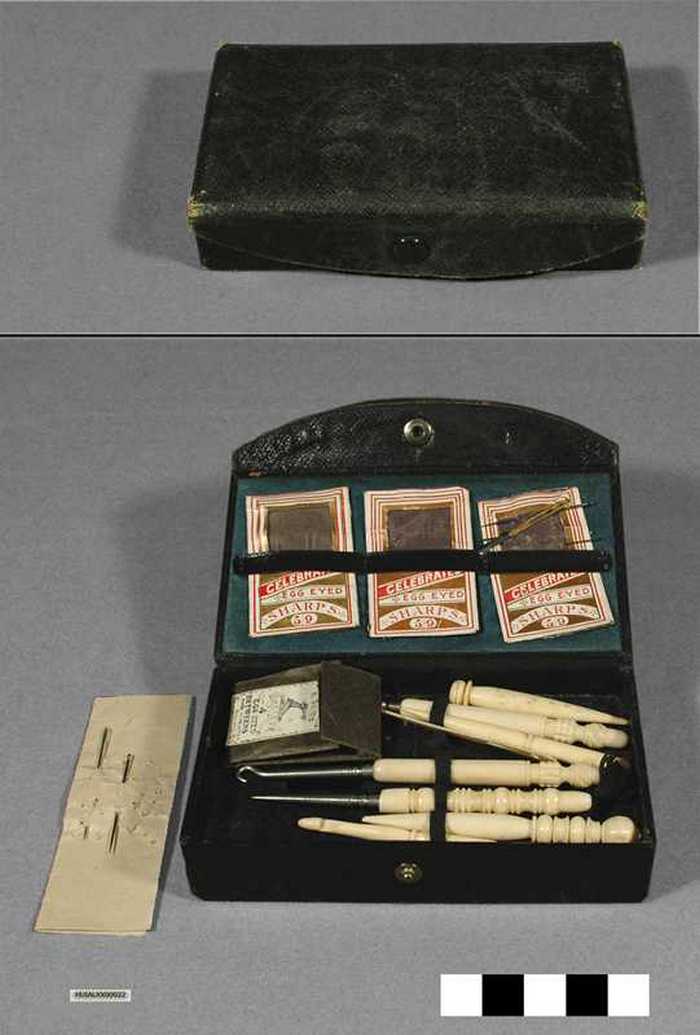 Doosje met naaigerief