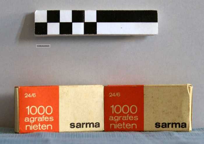 Doos met 1000 nieten (2 stuks)