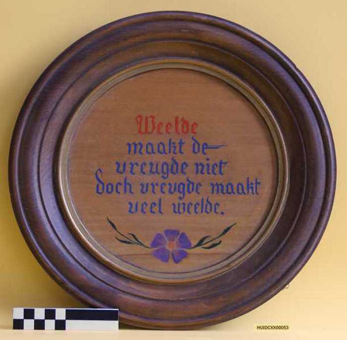 Houten sierbord met spreuk `Weelde