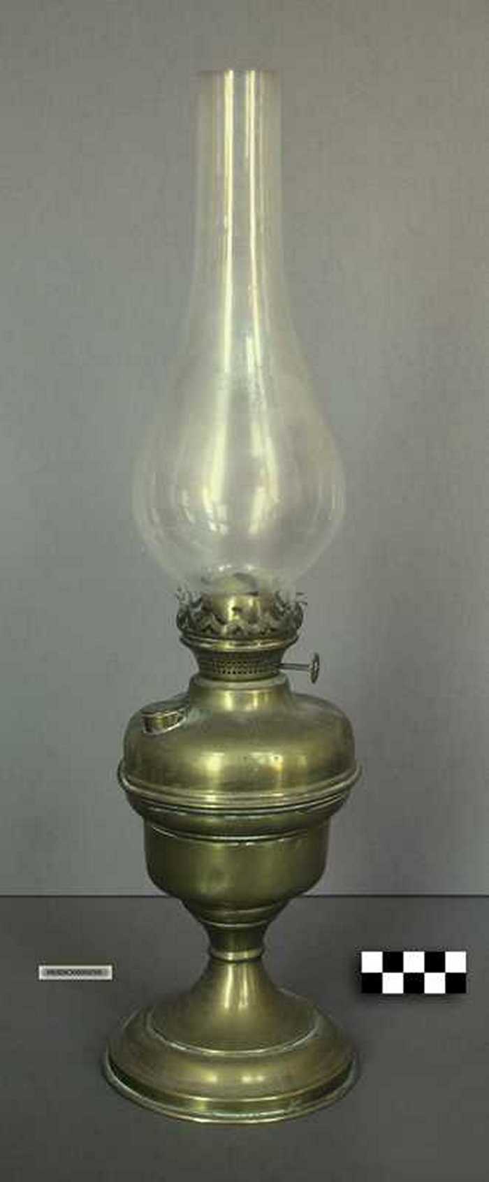 Olielamp met glas
