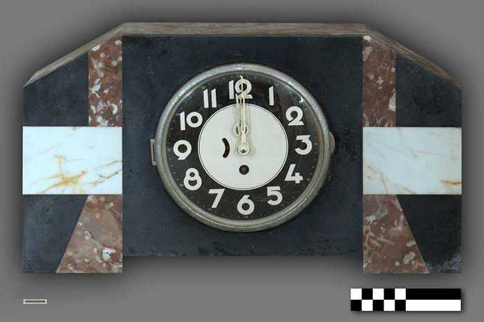 Marmeren schouwklok