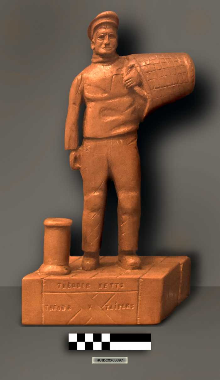 Houten beeld - Theodor Neyts