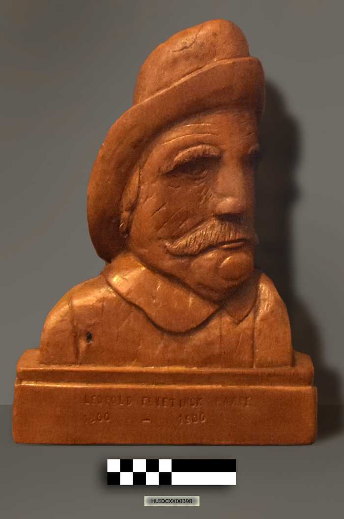 Houten beeld - Leopold Vlietinck